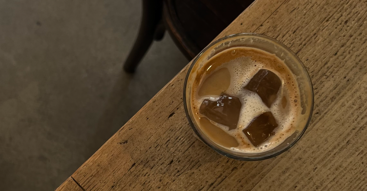 Caffeine, cortisol and the “fake energy” loop